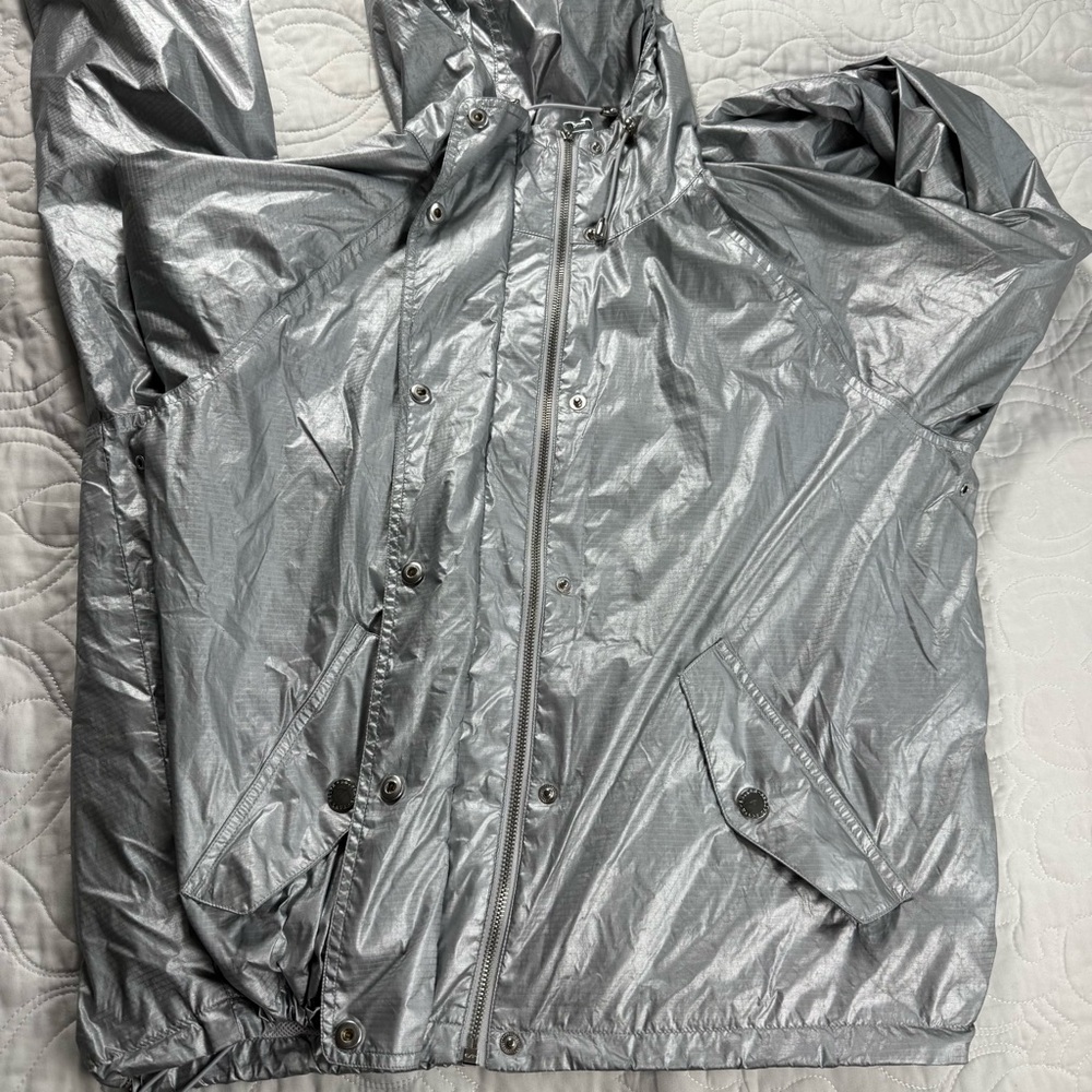 Ralph Lauren Silver‎ Foil Metallic Hooded Full Zip Windbreaker Women's Large EUC - Picture 3 of 11